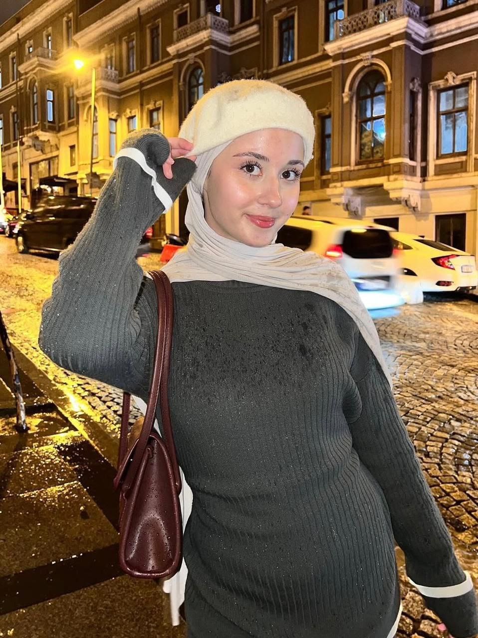 Hasanlı Başarıya Odaklanmış Kadın Bayan Escort Deryan