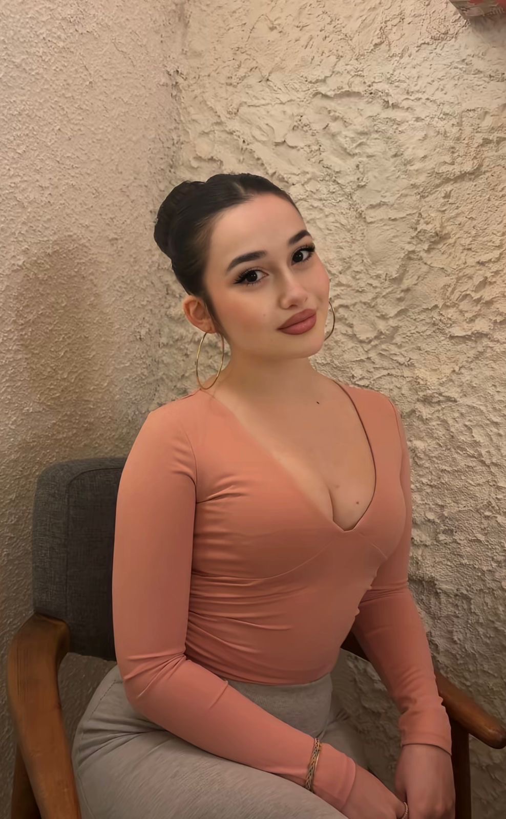 Kurtbağı Zengin Escort Bayan Deryan