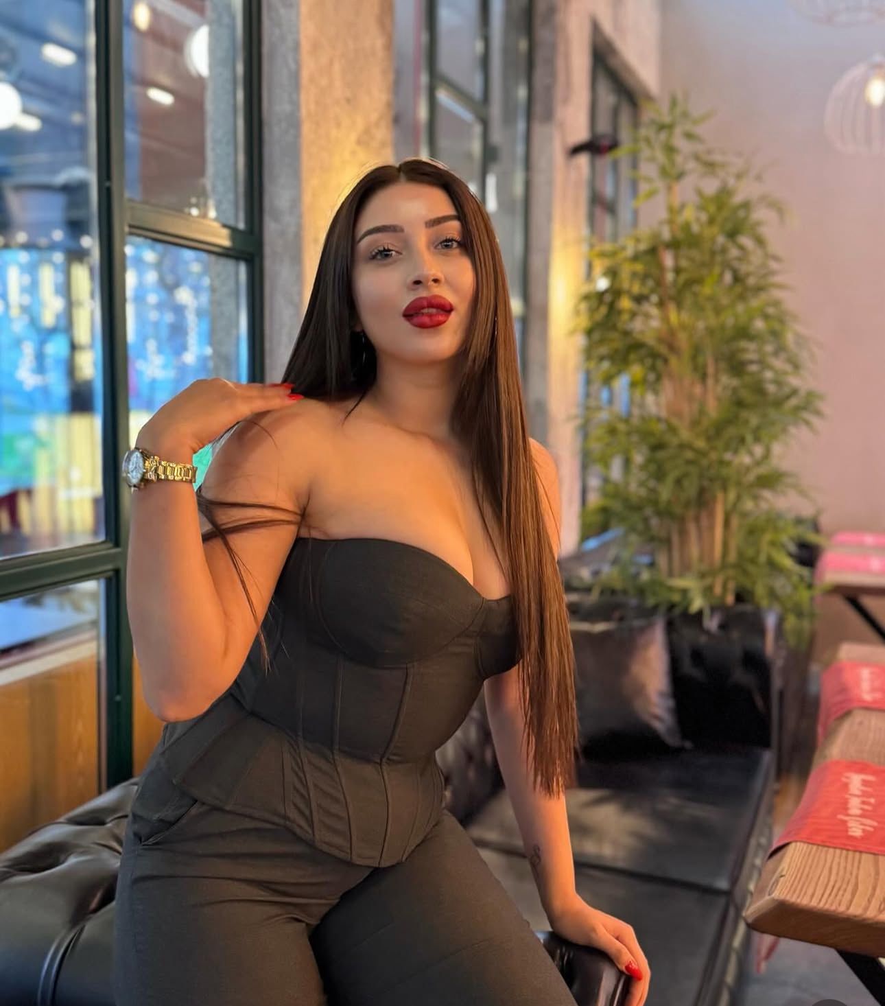 Mazmanlı Ruhani Kadın Bayan Escort Vildan